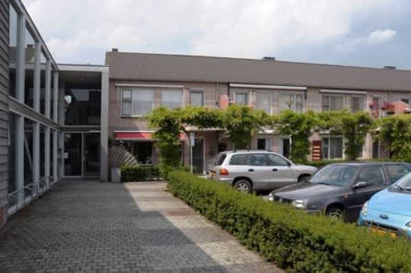 Erasmushof 18, 2411 NX Bodegraven, Nederland