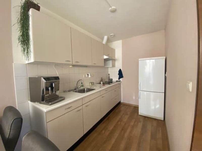 Canadian Grenadier 204