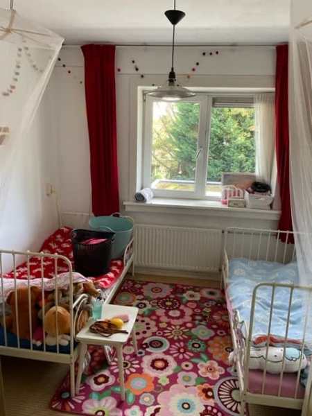 Professor Doctor F. Zernikeweg 14