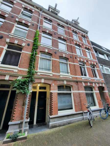 Manegestraat 10