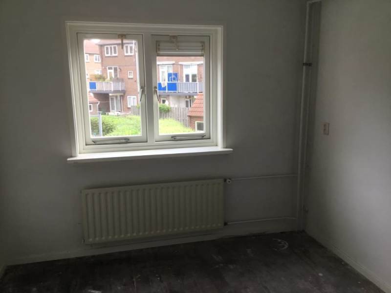 Van Leeuwenstraat 27