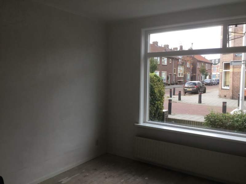 Van Leeuwenstraat 27