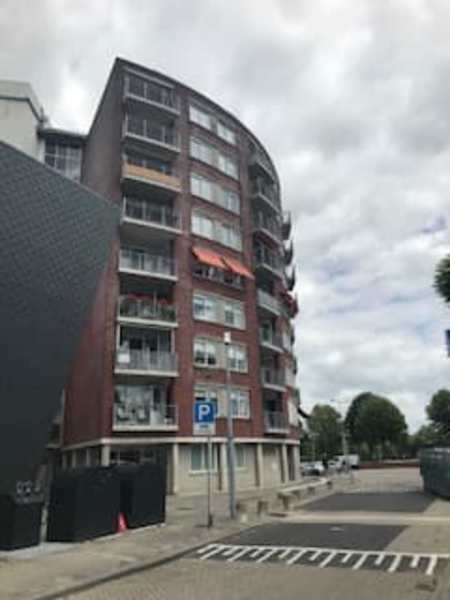 Middenmolenplein 132