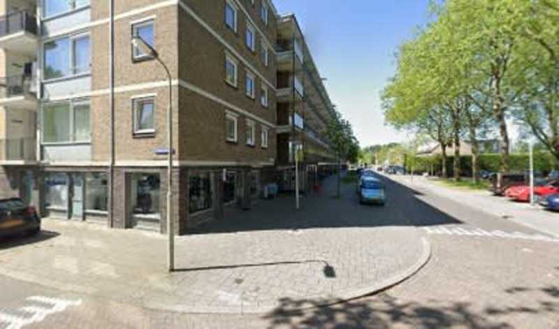 Suringarstraat 84, 1504 HP Zaandam, Nederland