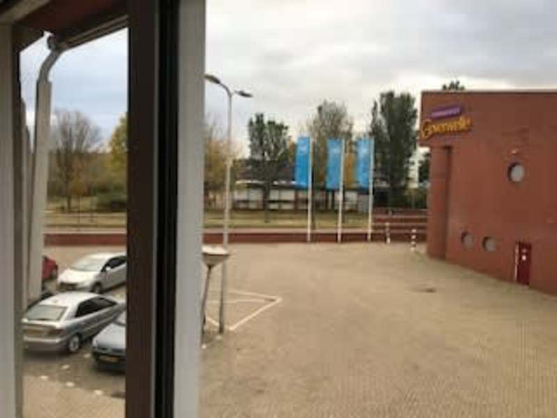 Middenmolenplein 132