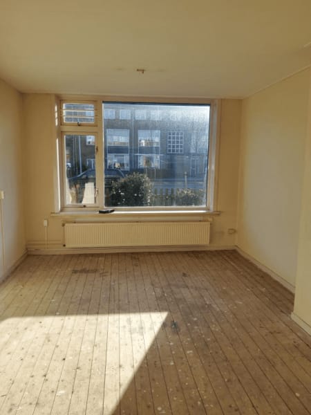 Van Leeuwenstraat 28