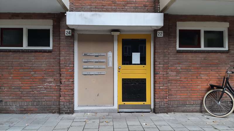 Pieter Calandlaan 24