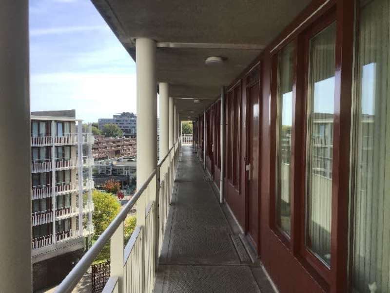 President Allendelaan 669