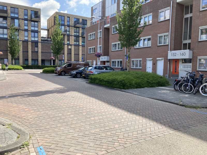 Bezaanjachtplein 186