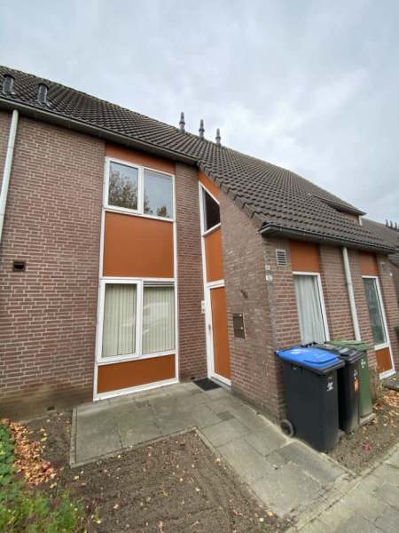 De Zandkampen 102, 5301 WV Zaltbommel, Nederland