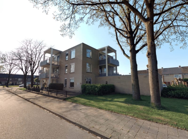 E. du Perronstraat 34, 7552 LZ Hengelo, Nederland