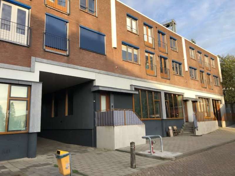 Raadhuisplein 8, 2741 ES Waddinxveen, Nederland