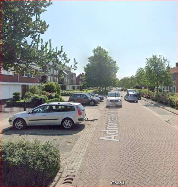 Admiraal de Ruyterlaan 57