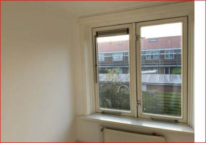 Admiraal de Ruyterlaan 57