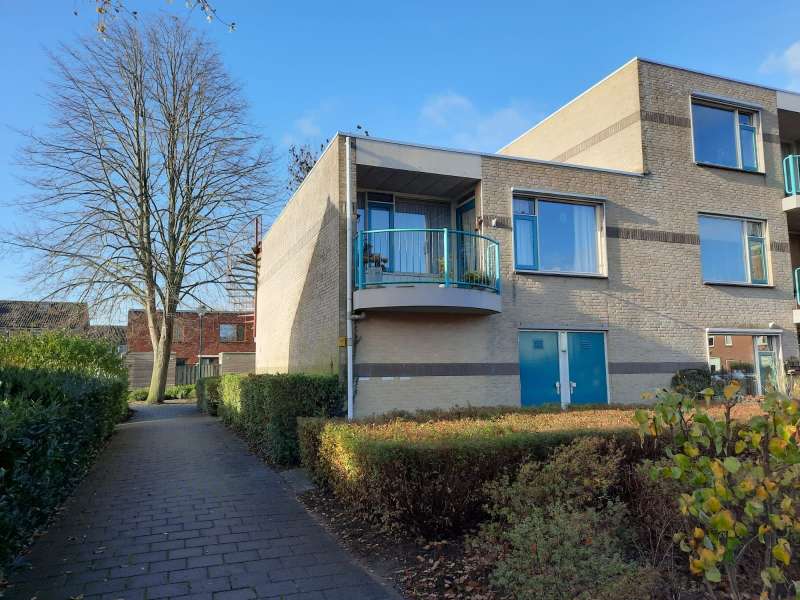 G.W. van Couwenhovenstraat 31