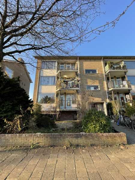 Admiraal de Ruyterlaan 140, 1215 ND Hilversum, Nederland