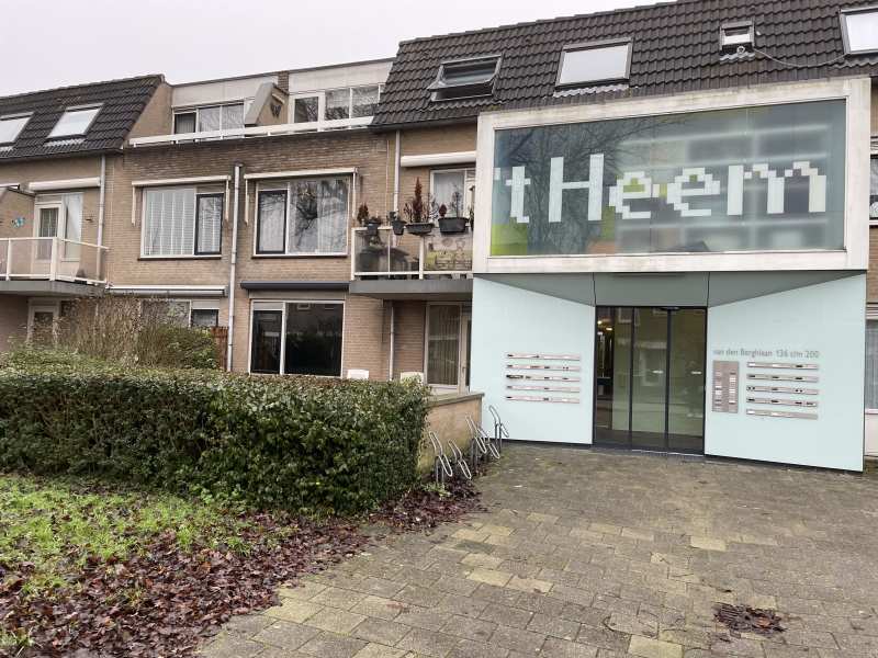 Van Den Berghlaan 192, 2132 AV Hoofddorp, Nederland