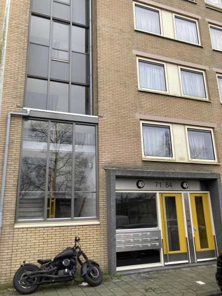 Kneppelweg 83, 1104 MB Amsterdam, Nederland