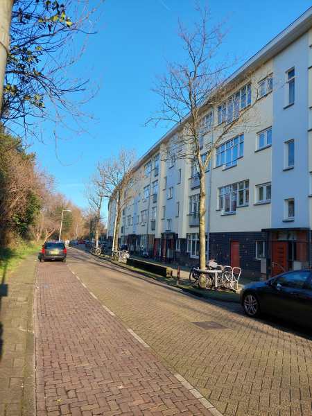 Tugelaweg 109B, 1091 VT Amsterdam, Nederland