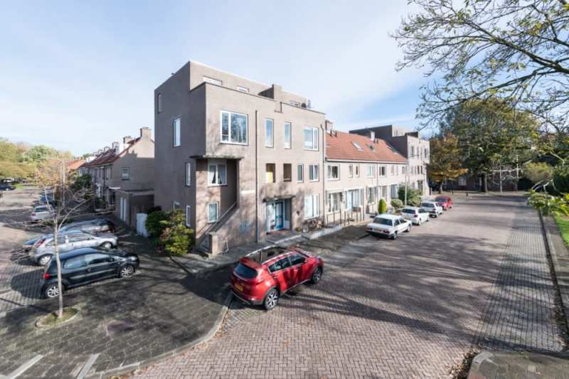 P.A. de Genestetstraat 80, 3362 TH Sliedrecht, Nederland