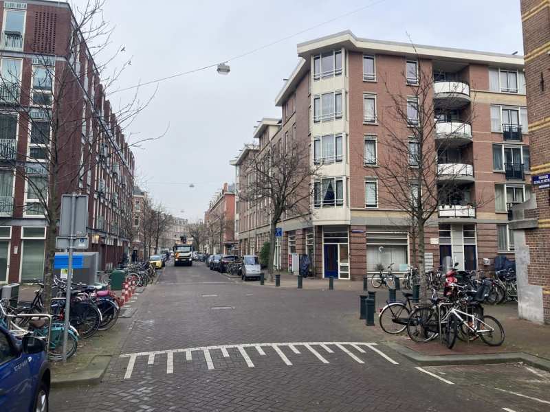 Fannius Scholtenstraat 97III