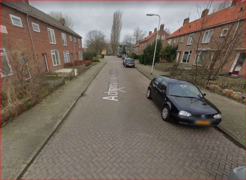 Admiraal de Ruyterlaan 125