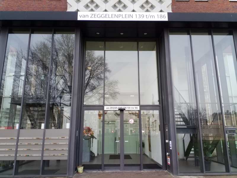 Van Zeggelenplein 184