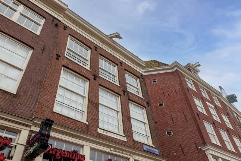 Sint Nicolaasstraat 90