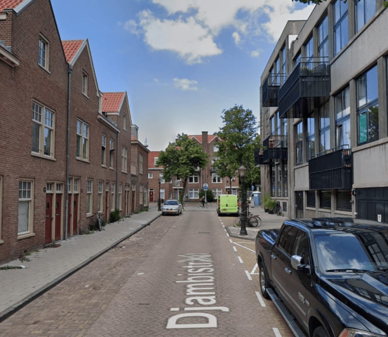 Djambistraat 10