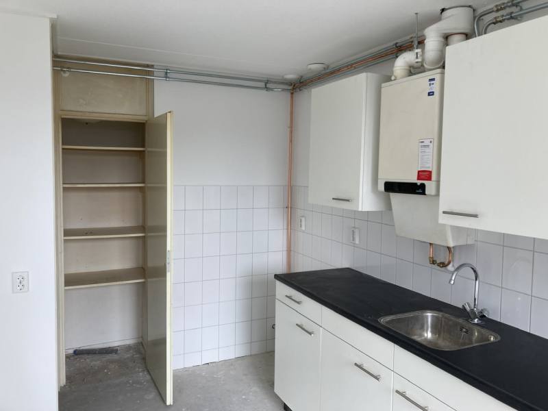 Van der Hoopstraat 8G