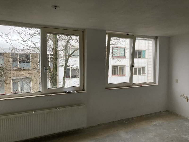 Van der Hoopstraat 8G