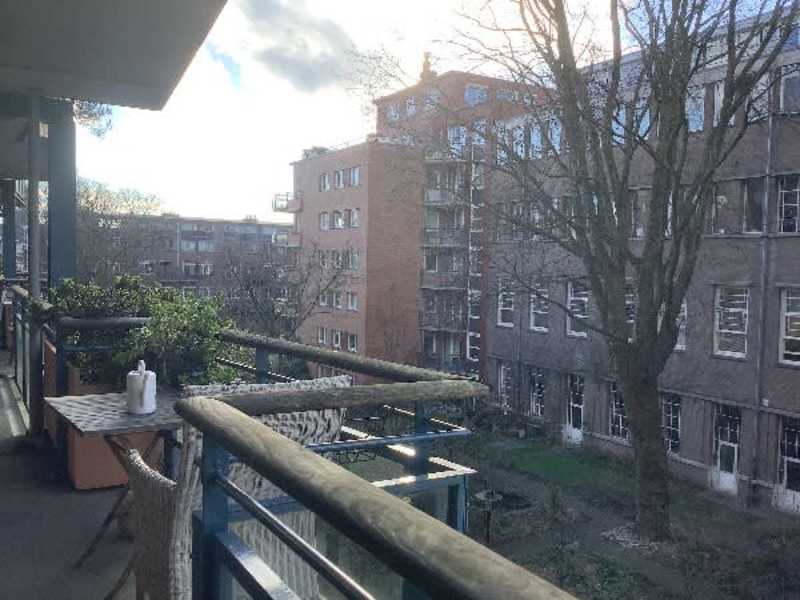 Tweede Constantijn Huygensstraat 16D