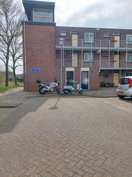 Loefzijde 44, 1435 NX Rijsenhout, Nederland