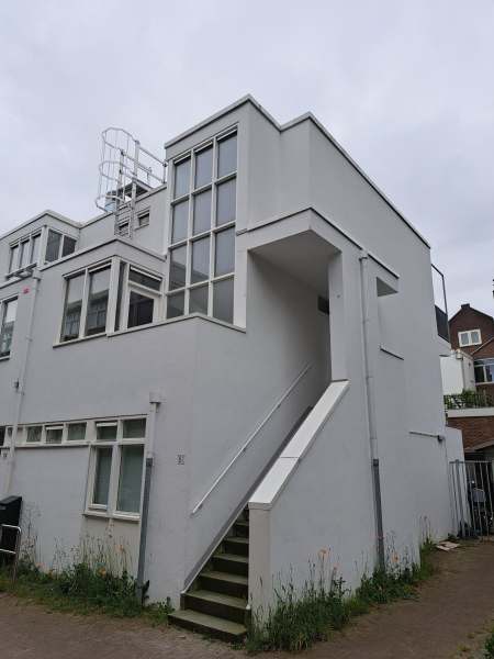 Nieuwe Houttuinen 81, 1013 DB Amsterdam, Nederland