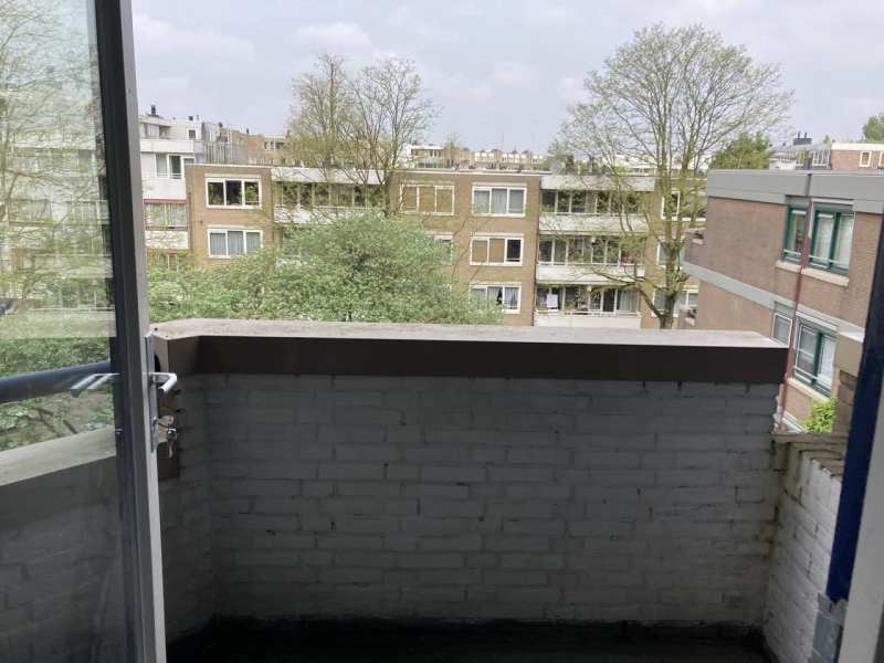 Van Limburg Stirumstraat 211