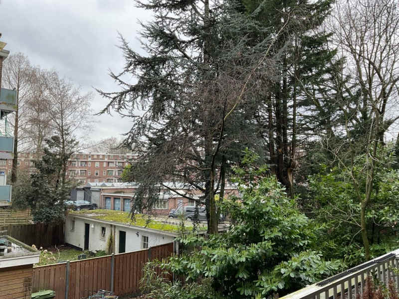 Admiraal de Ruijterweg 329