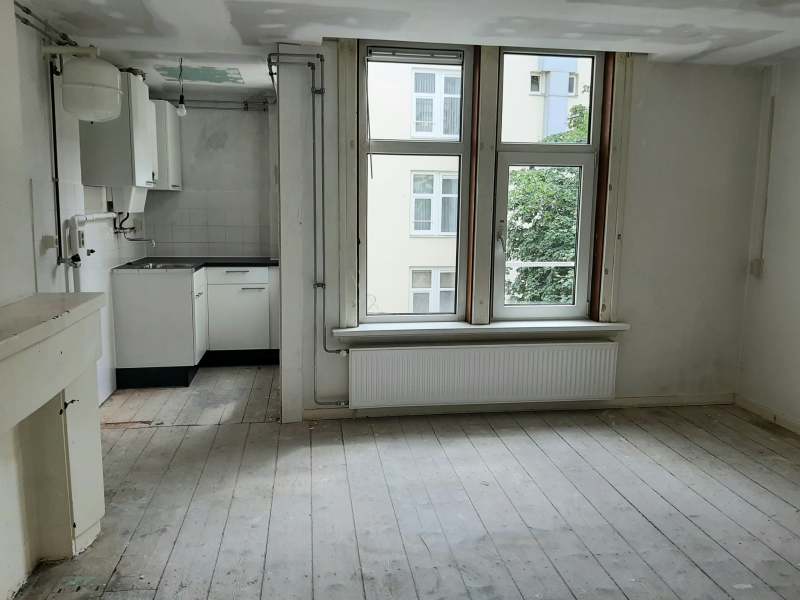 Van Houweningenstraat 25