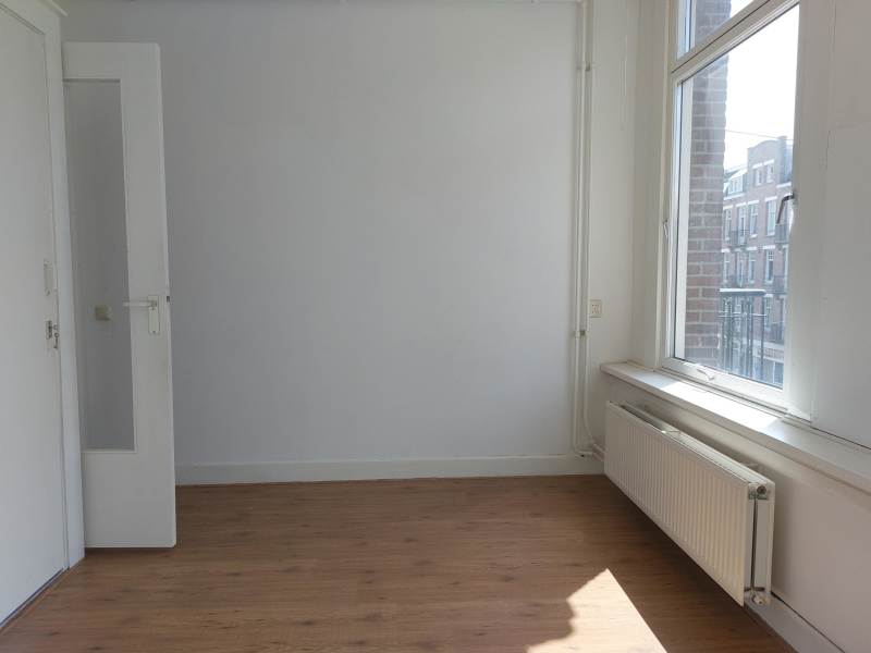 Admiraal de Ruijterweg 220