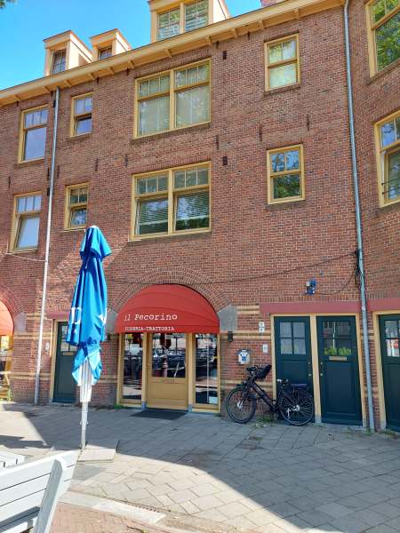 Van der Pekplein 11A, 1031 GZ Amsterdam, Nederland