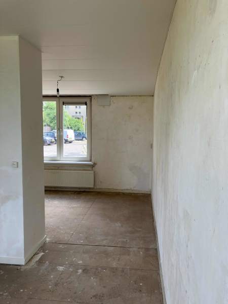 Carry van Bruggenstraat 1