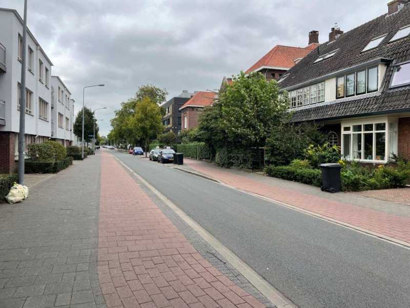 Larenseweg 61