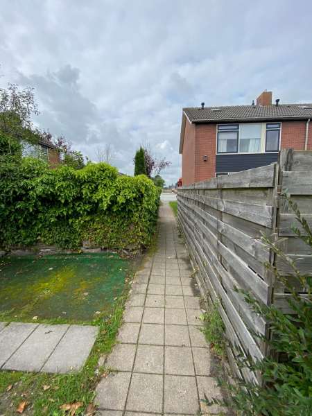 Prins Bernhardstraat 26