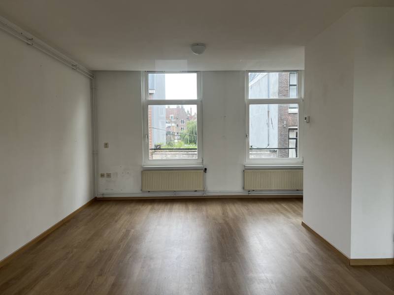 Grote Bickersstraat 36