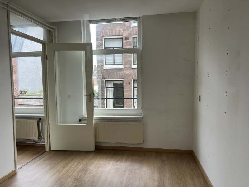 Grote Bickersstraat 36