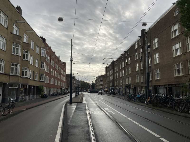 Admiraal de Ruijterweg 331