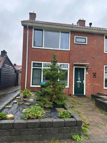 Adriaan van Alkmaarstraat 41, 4285 BX Woudrichem, Nederland
