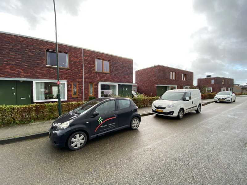 Burgemeester E.P. van Iperensingel 11