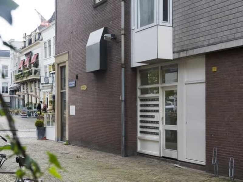 Tolbrugstraat Waterzijde 21, 3311 EX Dordrecht, Nederland