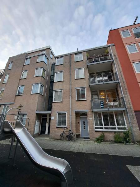 Vrolikstraat 413E, 1092 TE Amsterdam, Nederland