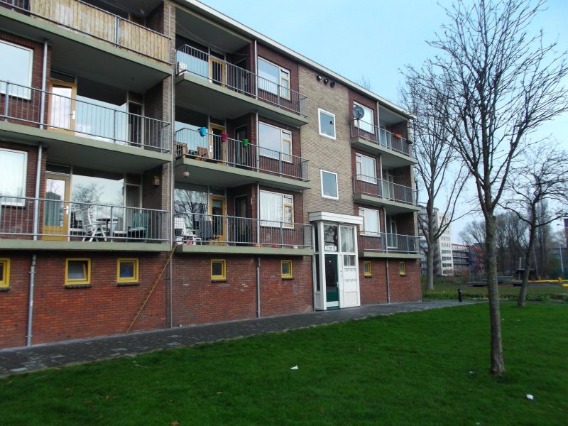 Deken Schmidtstraat 10, 1561 DV Krommenie, Nederland